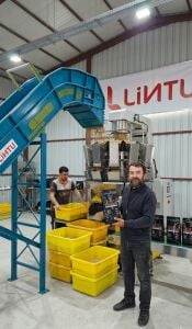 Lintu Papağan Yemi Tanışma Paketi – 5 × 800 g (4 kg)